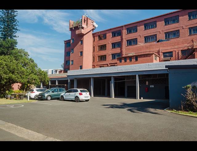 0.5 BEDROOM APARTMENT FOR SALE IN SCOTTBURGH CENTRAL